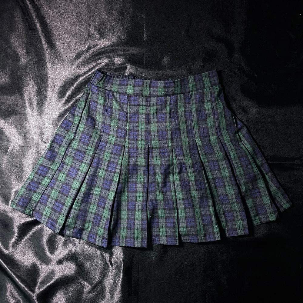 Plaid Pleated Mini Skirt